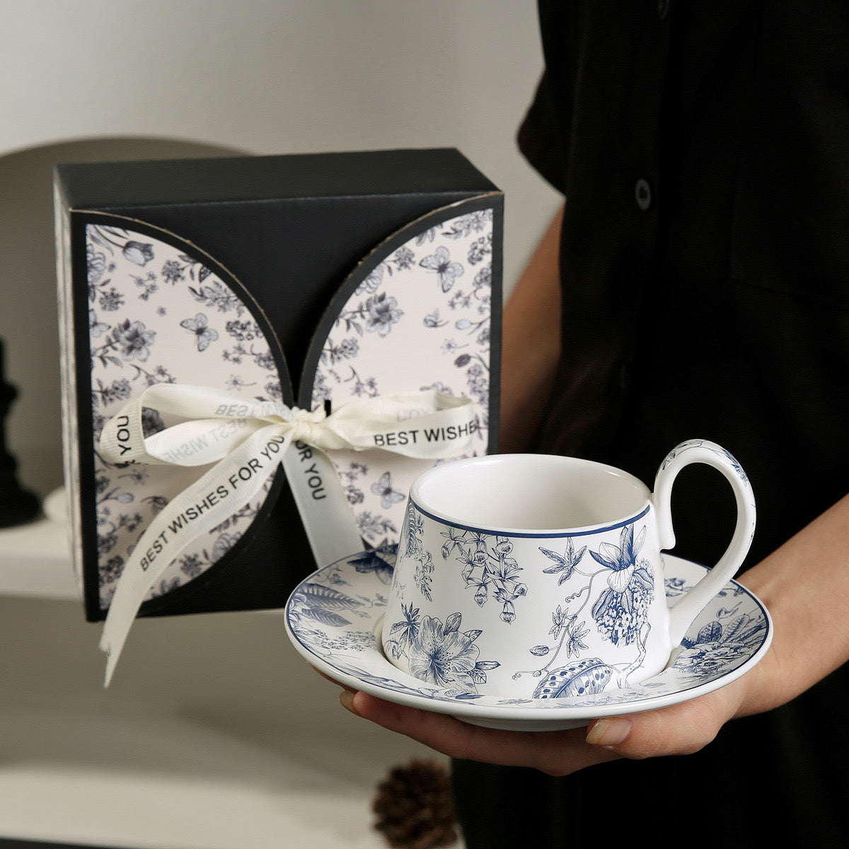 Garden style Ceramic Coffee Cup & Saucer Gift Set: Perfect for Tea and Latte