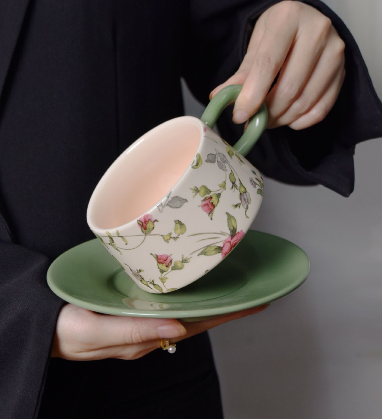 Cottage Style Ceramic Coffee Cup & Saucer Set for Afternoon Tea