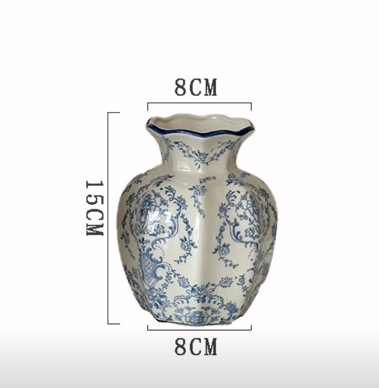 Chinese blue and white Porcelain Vase for cutting flower and home decoration